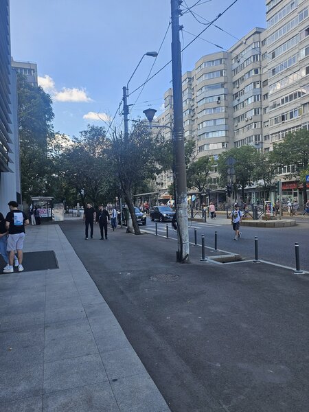 Piata Victoriei - pasaj